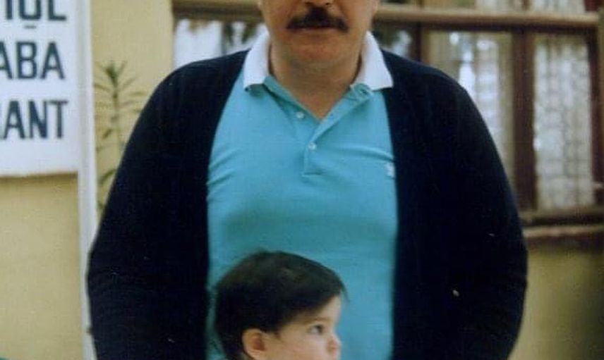 Pelin Öztekin'in Hastane Önündeki Hali Yürek Burktu