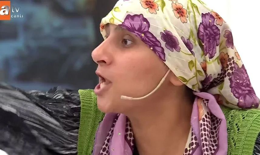 Sinir krizi geçiriyor