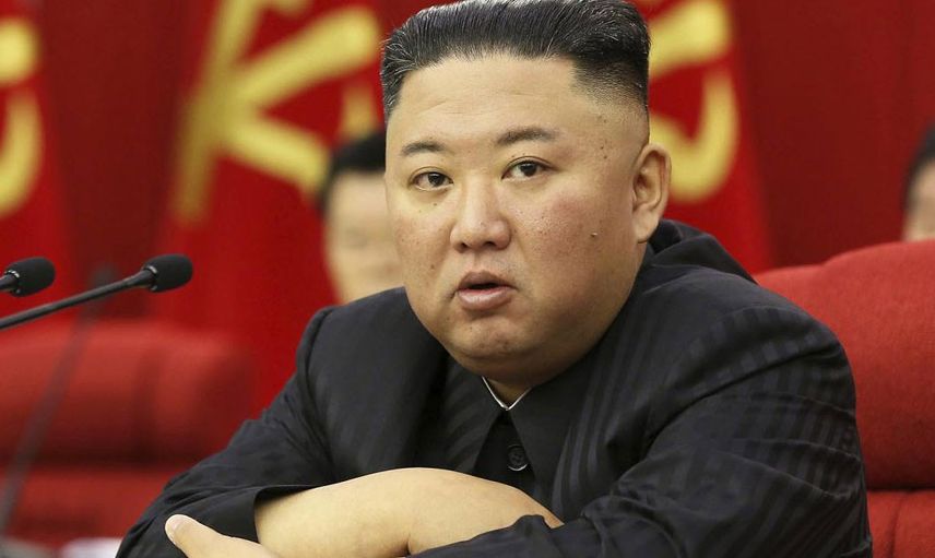 Kim Jong-un'un eşinin üstsüz fotoğrafları sızdırıldı