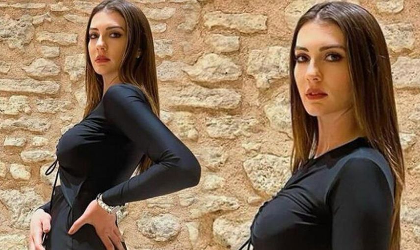 Burcu Özberk’in seksi tatil pozları ateş etmeye devam ediyor