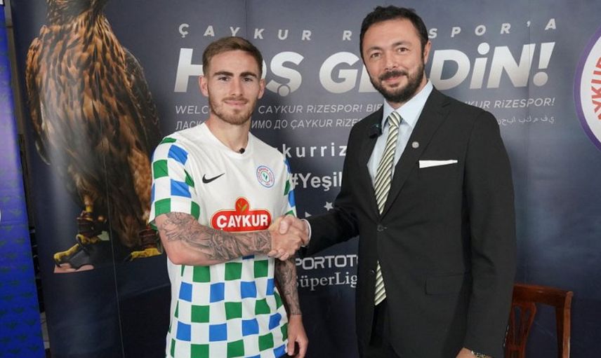Sözleşmesi devam ediyor