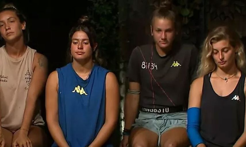 Survivor'da beklenmedik veda finale günler kala adadan gönderildi gözyaşları sel oldu