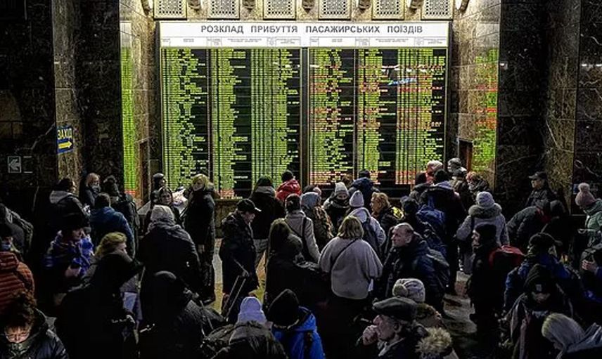 Rusya ve Ukrayna savaşını fotoğraflayan Türk gazetecinin hafızalara kazınan 11 karesi