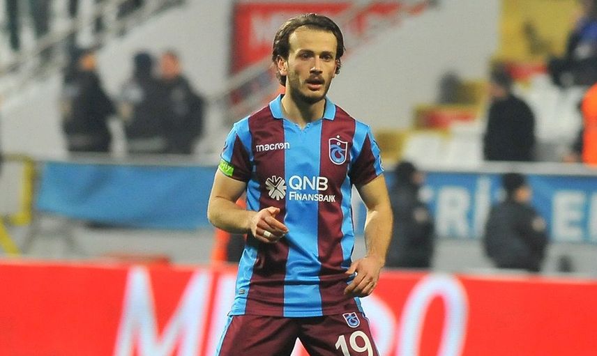 Fatih Karagümrük Trabzonsporlu Abdülkadir Parmak'ı Transfer Etmek İstiyor!