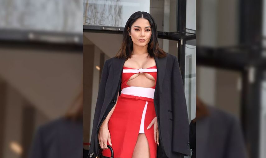 Ünlü yıldız Vanessa Hudgens’ın Paris Moda Haftası’nda giydiği kıyafet dekoltenin sınırlarını zorladı
