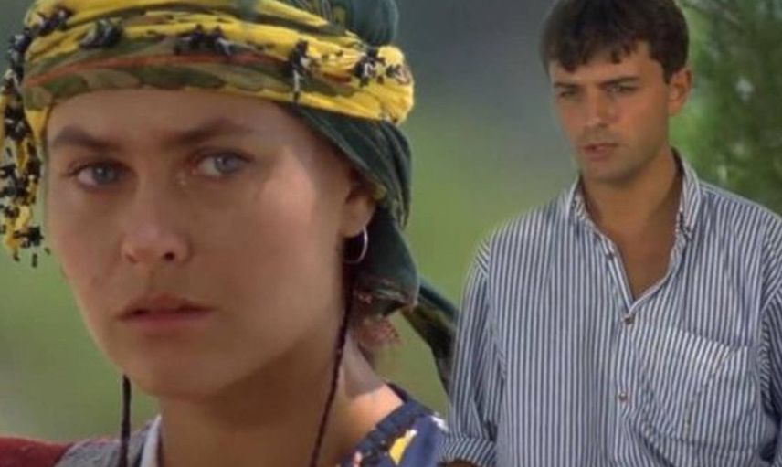 Hülya sette soyunurdu, gözüm kayardı demişti! Yalçın Dümer'in o sözlerine Hülya Avşar'dan yanıt: Eşek herif!