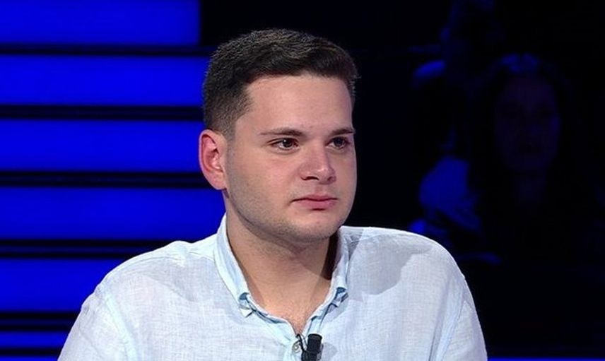 Kim Milyoner Olmak İster'de heyecanlı anlar! 1 milyon liralık soru görenleri şaşkına çevirdi