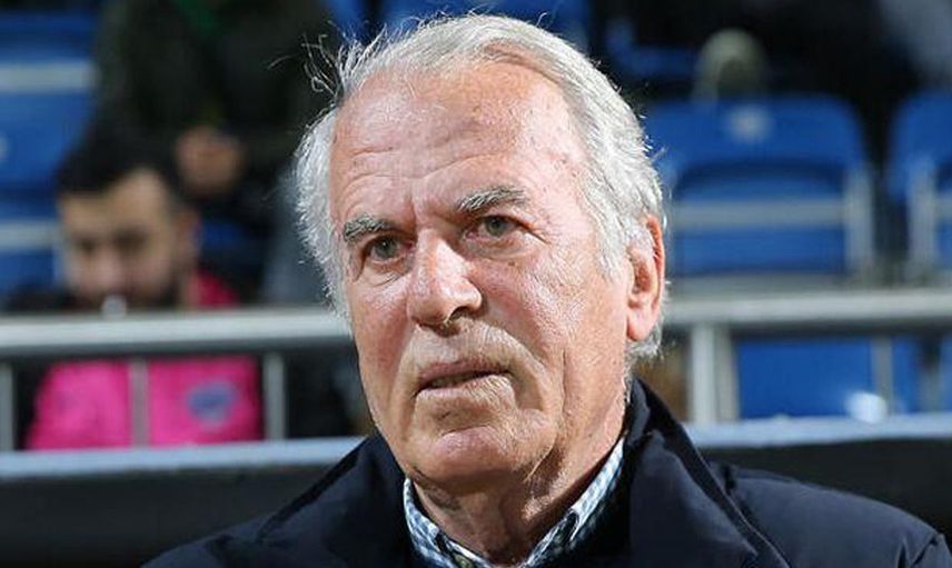 Çaykur Rizespor'da Takımın Başına Mustafa Denizli'nin Geçmesi Gündemde!