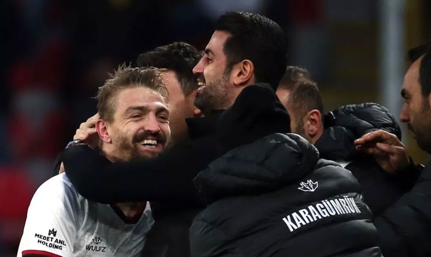 İstanbul'da kalmak istiyor