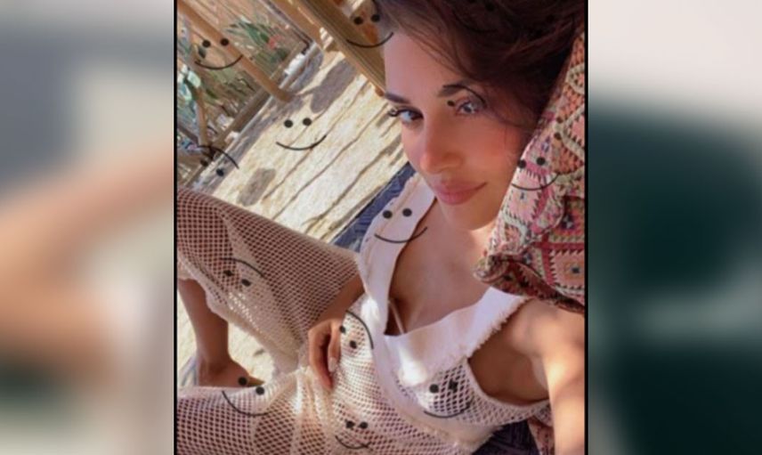 Hande Erçel kendisini ifşa etti! Yanlışlıkla paylaştığı fotoğrafta Erçel'in her yeri göründü 'Silmekte geç kaldın Hande gördük her yerini'
