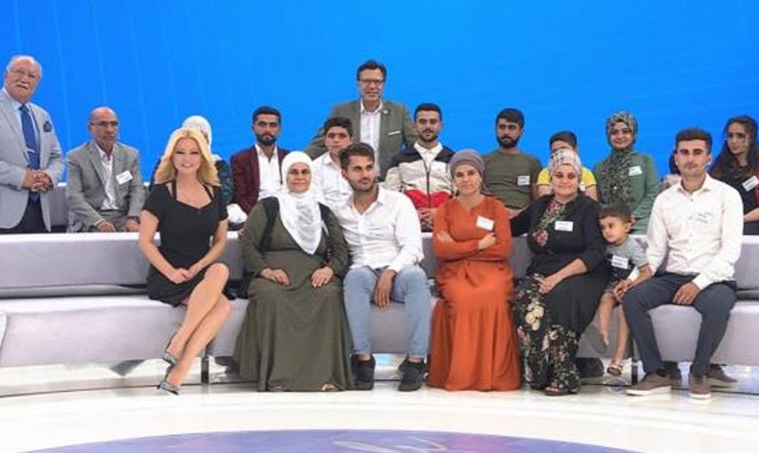 Müge Anlı Göz Yaşlarına Boğuldu! Vedat Alexander 19 Kardeşi Ve Ailesiyle Buluştu