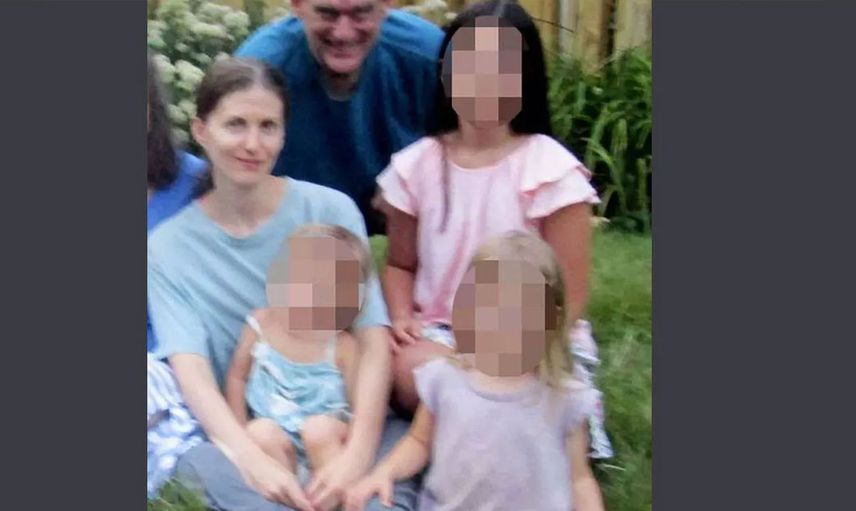 Böyle anne olmaz olsun! El kadar bebeğine öyle şeyler yaptı ki sosyal medyada tepki çekti