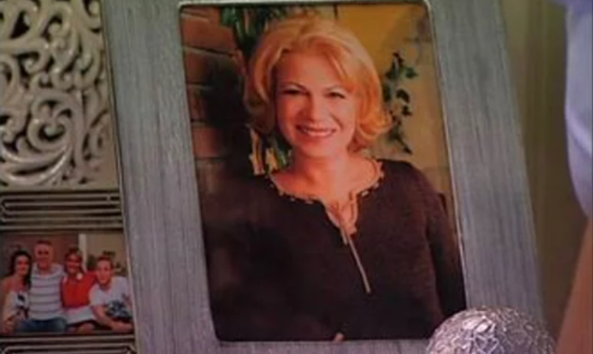 Ayşen Tekin - Müzeyyen Hanım