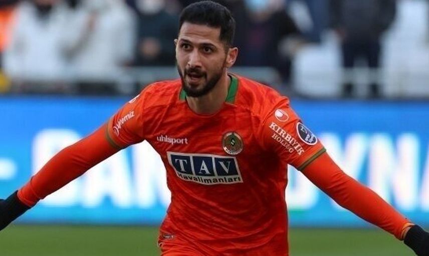 Galatasaray Teknik Direktörü Domenec Torrent Emre Akbaba'nın Transferi Hakkında Kritik Karar Aldı!