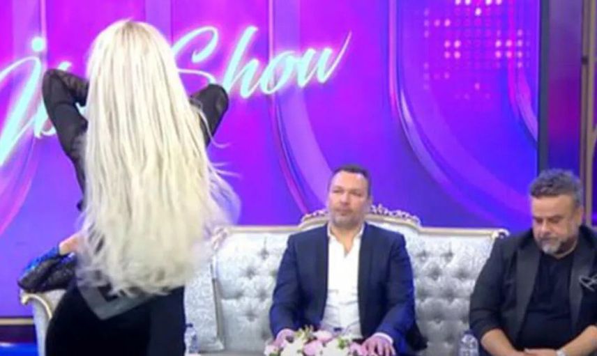 Daha önce Oryantal Didem'e bakmayan Bülent Serttaş bu sefer ünlü dansçıdan gözlerini alamadı