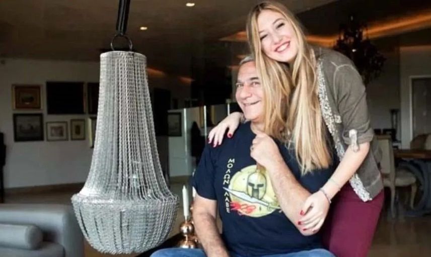 40 yaş küçük sevgilisiyle nişanlanan Mehmet Ali Erbil'e kızı Yasmin Erbil rest çekti: İstemiyorum!