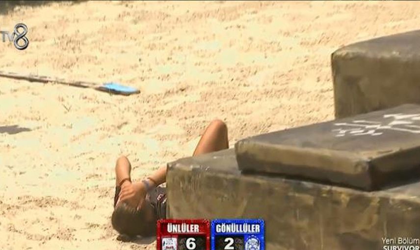 Survivor Nisa'nın görüntüsüyle çalkalanıyor kaybettiğini anlayınca parkura kafa attı sonra da acıdı deyip ağladı