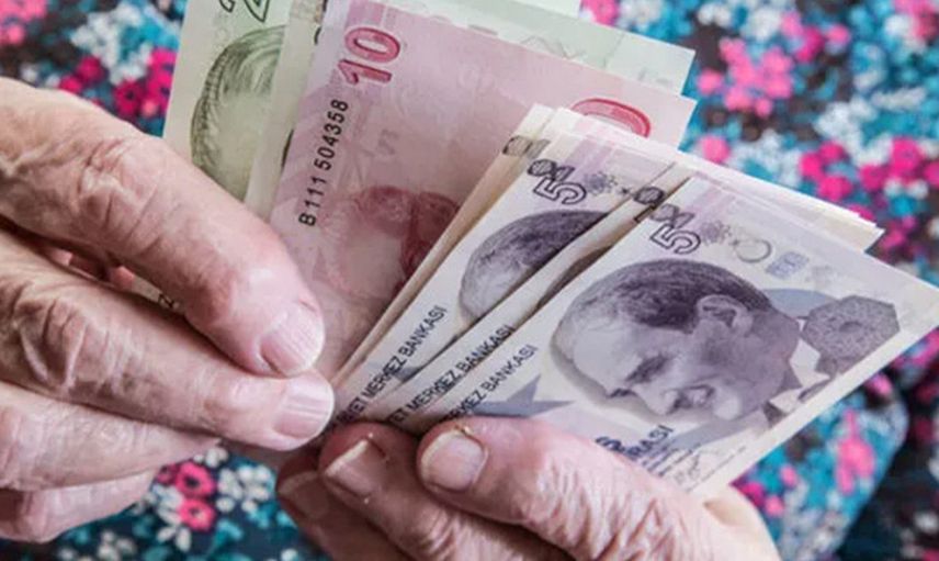 Ev Hanımlarına ve Part-Time Çalışanlara Emeklilik Müjdesi! Son Tarih 31 Ağustos