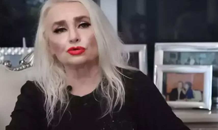 Afrodit Banu Alkan'dan olay itiraf: O ünlü şarkıcı yüzünden çocuğum yok!