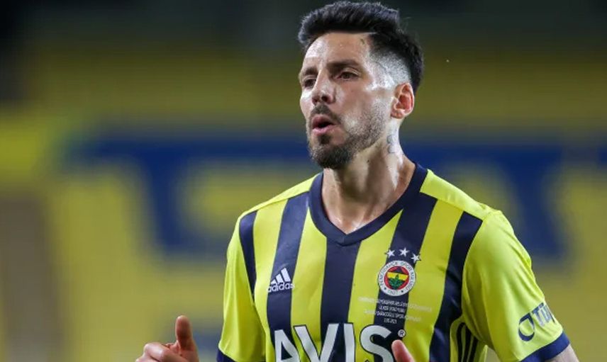 Fenerbahçeli Jose Sosa Estudiantes'e Transferi Hakkında Konuştu!