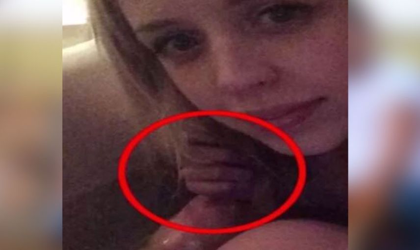 Ailesiyle sıradan bir fotoğraf çekilmişti, ayrıntıyı fark edince şok oldu!