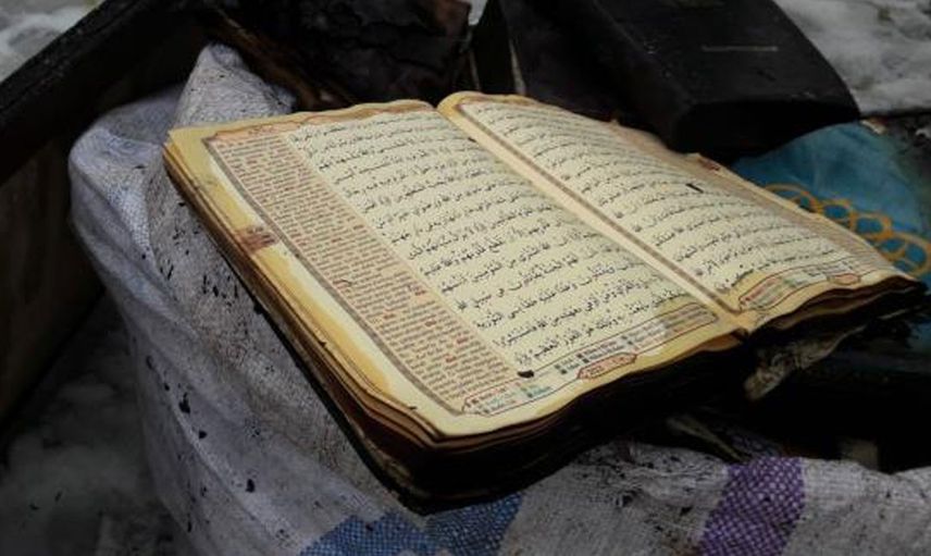 Küle dönen camiden çıkan Kur'an-ı Kerim'ler görevlileri şaşırttı!