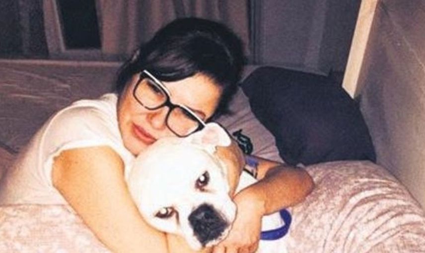 Deniz Seki’ye sahnede ölüm haberi! Kelimeler boğazına düğümlendi