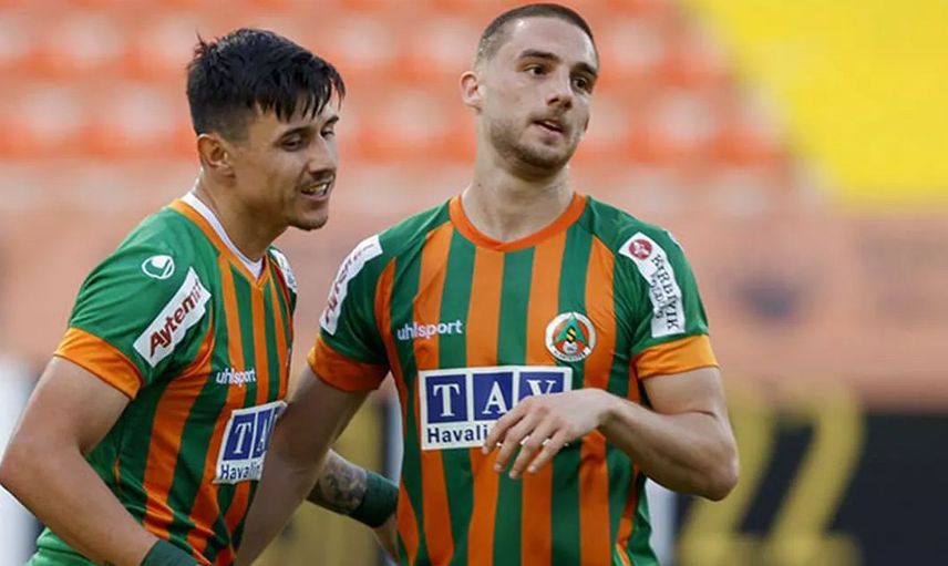 Galatasaray Berkan Kutlu İle Anlaşma Sağladı!