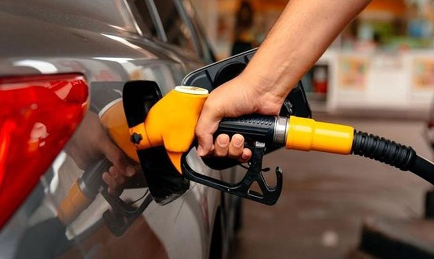 Akaryakıt fiyatlarındaki değişkenlik devam ediyor! Motorine gelmesi planlanan zam yine iptal edildi
