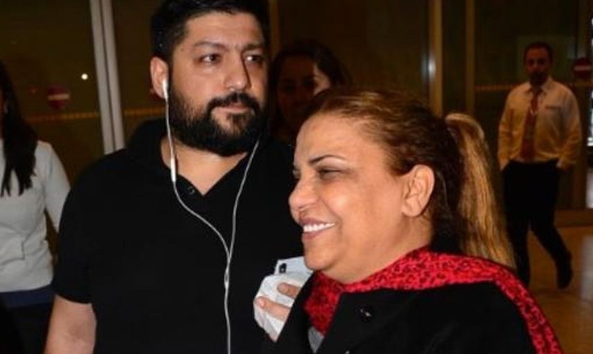 Kibariye'nin Sahnede Eteği Uçuşunca Kocası Beline Masa Örtüsünü Bağlattı