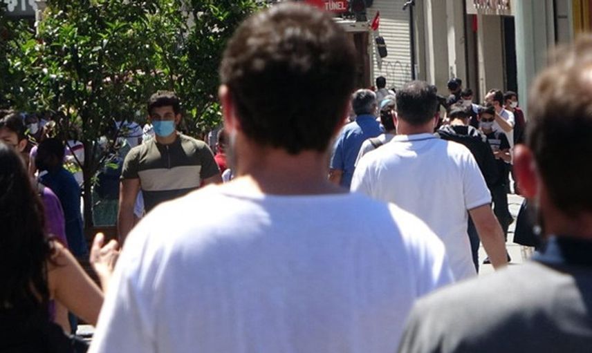 Taksim’de Korkutan Kalabalık!