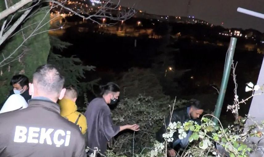 İstanbul'da Akıllara Durgunluk Veren Olay: Tellere Takıldım Kurtarın Beni