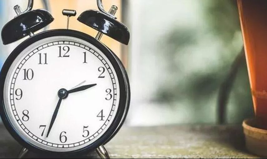 İlk kol saati ne zaman yapıldı?