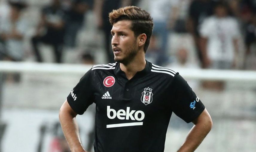 Beşiktaşlı Salih Uçan'ı Altay ve Konyaspor Transfer Etmek İstiyor