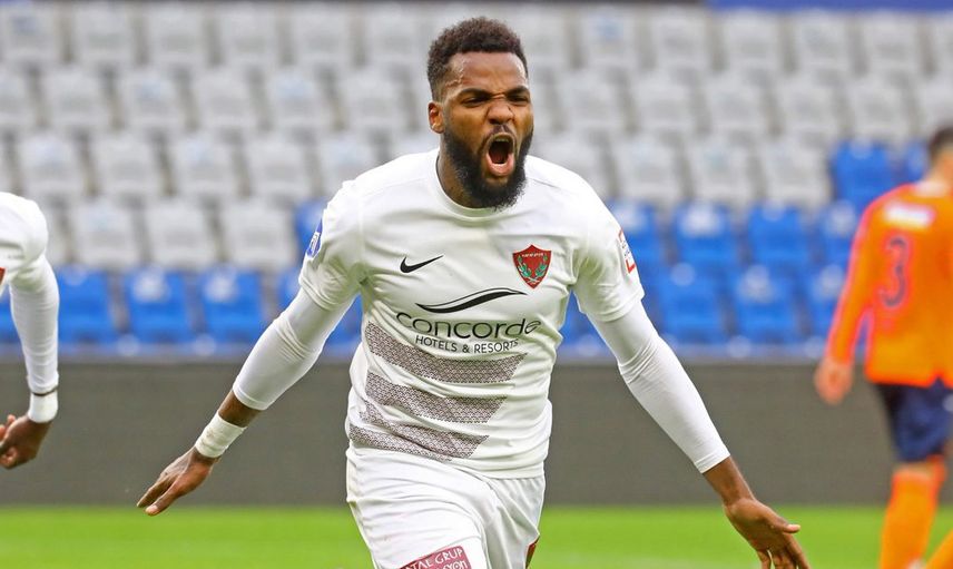 Aaron Boupendza, Katar Ekibi Al Arabi'ye Transfer Oldu!