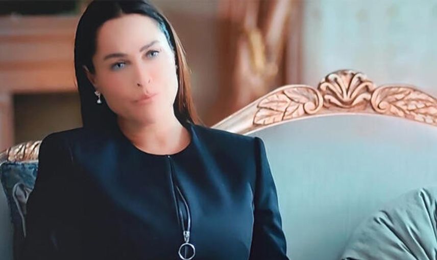 Hülya Avşar Sosyal Medyanın Gündemine Oturdu!