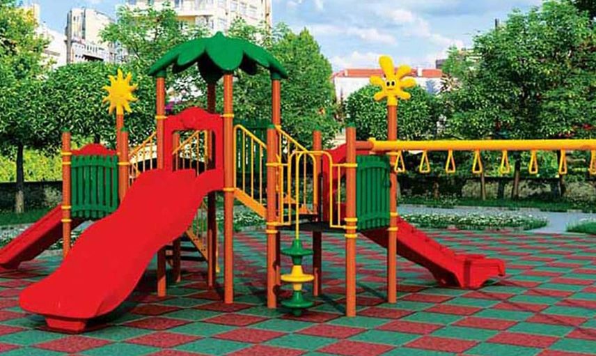 Çocuk parkında mide bulandıran olay! Sarıklı adam mastürbasyon yaptı