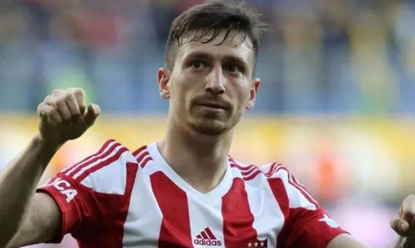 Rus ekibi CSKA Moskova, Mert Hakan Yandaş için resmi transfer girişimlerine başladı!