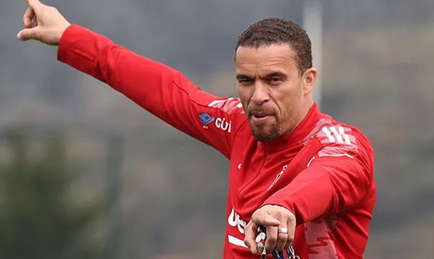 Beşiktaş Teknik Direktörü Valerien Ismael, Kenan Karaman'ın başka takıma transferi konusunda kararsız kaldı!
