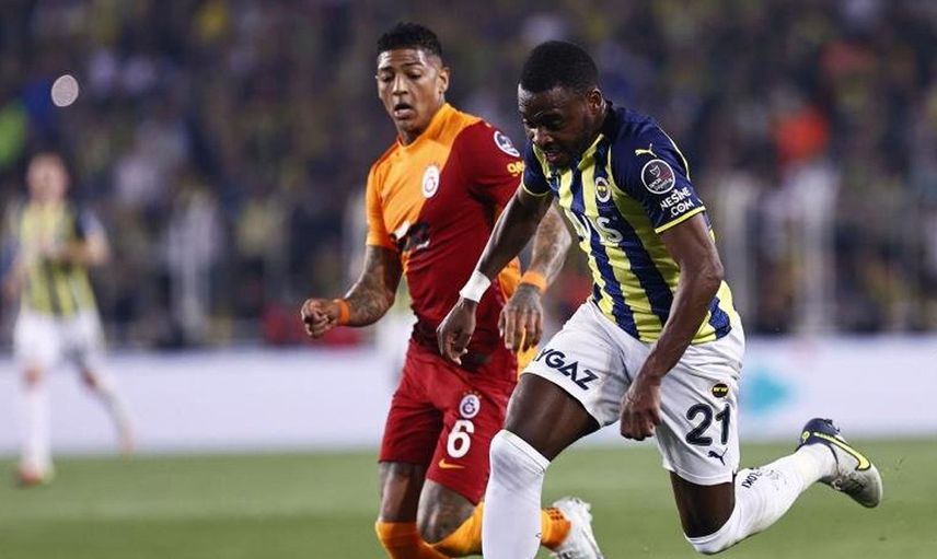 Fenerbahçeli Bright Osayi-Samuel, Emre Belözoğlu'nun transferinde kendisini nasıl ikna ettiğini açıkladı