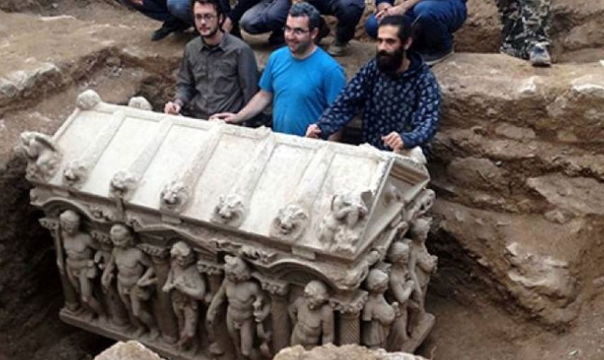 Su borusu patlayınca tüm gerçekleri gördüler