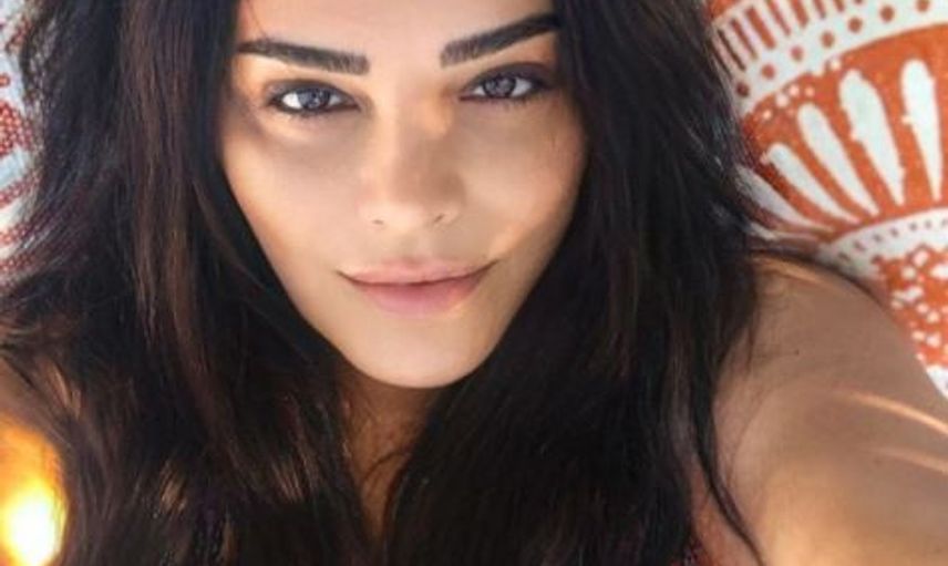 Şarkıcı Reyhan Karaca Sosyal Medyanın Dilini Düştü! Paylaşımı Olay Oldu