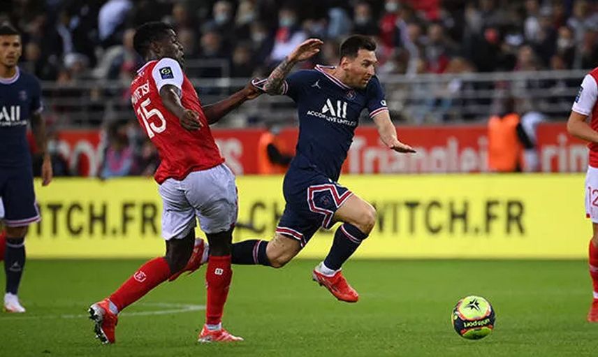 Lionel Messi, PSG'nin Lyon İle Oynadığı Maçta Oyundan Alındı!