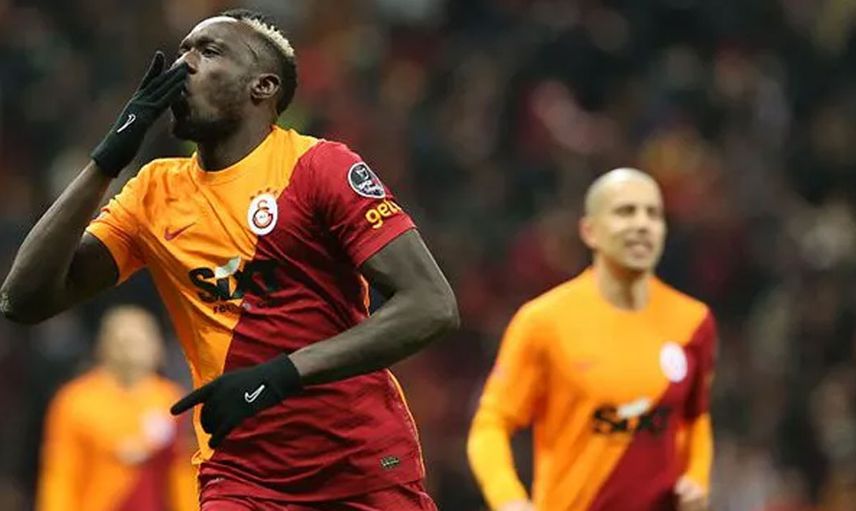 Sarı kırmızılılardaki performansı