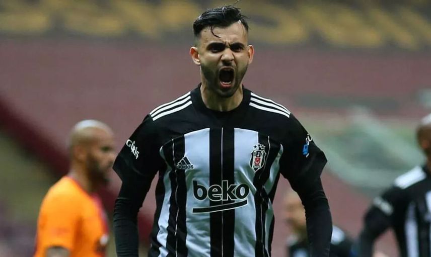 Ahmet Nur Çebi Ghezzal'ın Menajerine Rest Çekti!