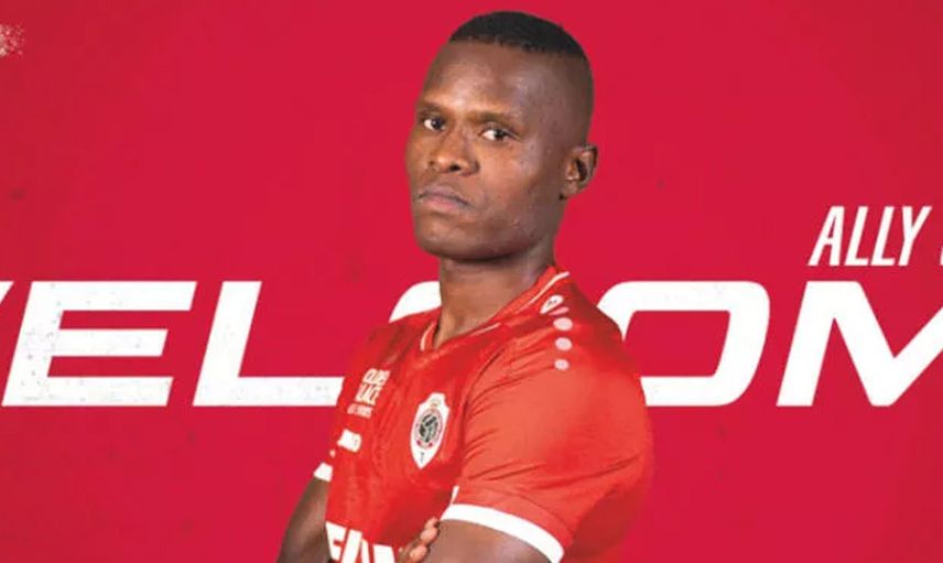 Eski Fenerbahçeli Samatta, Royal Anwerp İle İlk Avrupa Maçında Gol Attı!