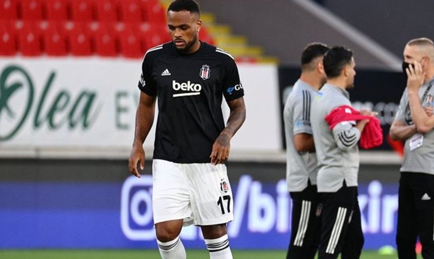 Beşiktaş'ta İç Transferde, Cyle Larin İle Olan Sözleşme Krizi Devam Ediyor!