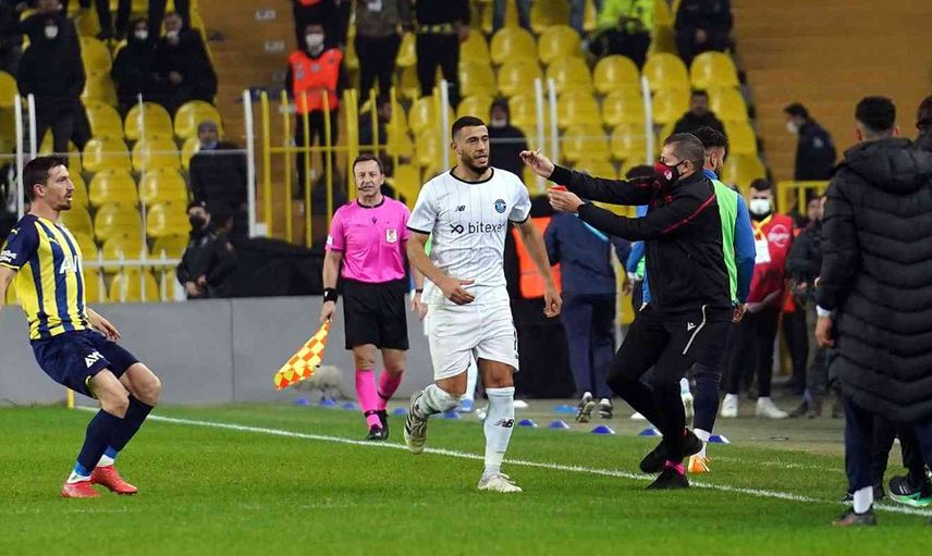 Fenerbahçe Başkanı Ali Koç'tan Samandıra'da Futbolcularla Sert Toplantı!