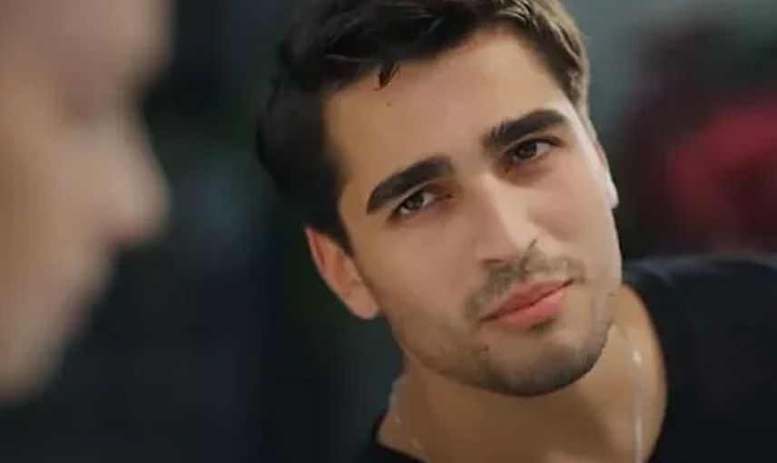 Yalı Çapkını dizisinin Ferit Korhan’ı Mert Ramazan Demir’in Kısmetse Olur görüntüleri sosyal medyada gündem oldu