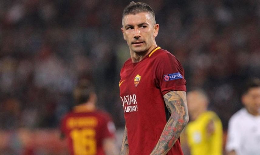 Galatasaray Aleksander Kolarov'un Peşinde!